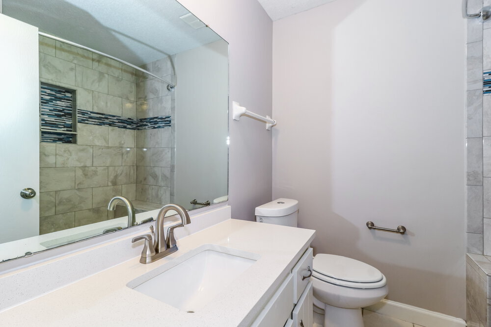 Building Photo - 6424 Barwick Dr