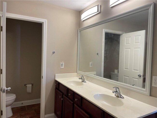 Building Photo - 3441 Lockmed Dr NW