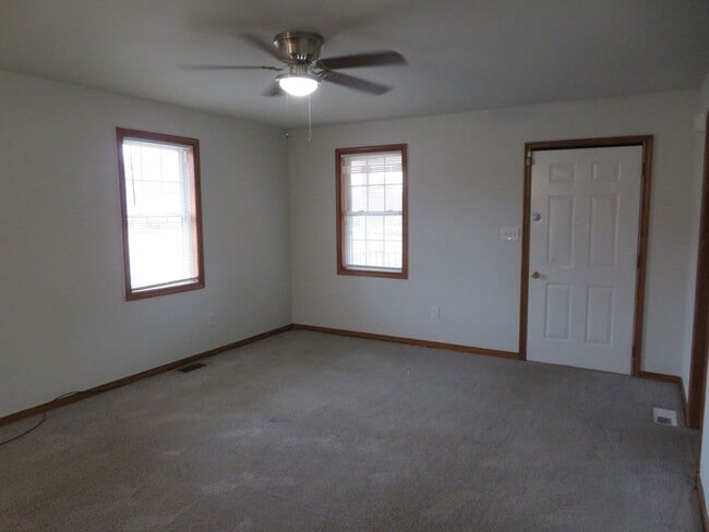 Building Photo - Hopewell, VA