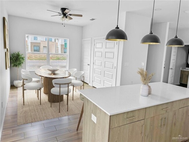 Building Photo - 31 Tyler