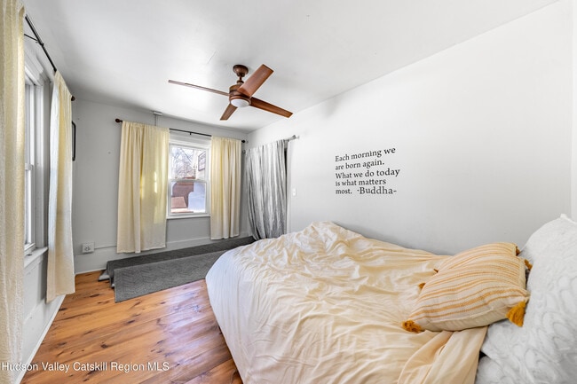 Building Photo - 648 Albany Turnpike