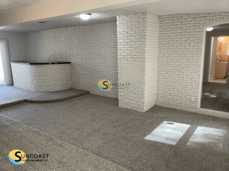 Building Photo - 4805 Locksley Ave