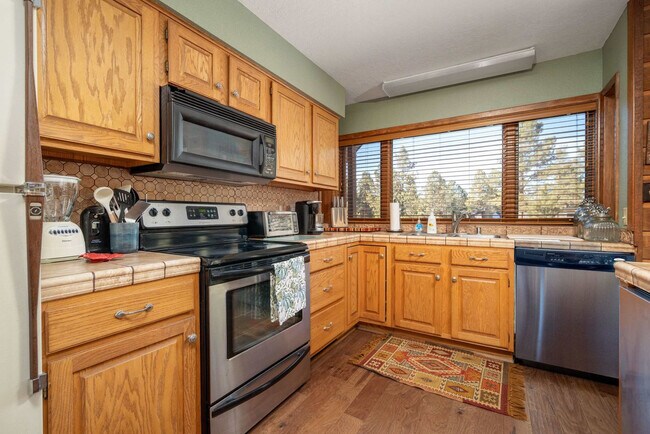 Building Photo - 47 Valle Grande Trail N