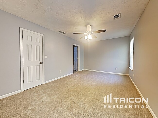 Building Photo - 2340 Amber Hills Way