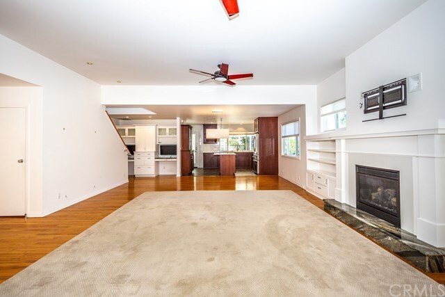 Building Photo - 3367 Roxanne Ave