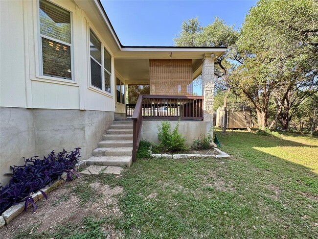 Building Photo - 189 Donna Dr