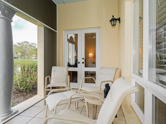 Building Photo - 5075 Harmony Cir