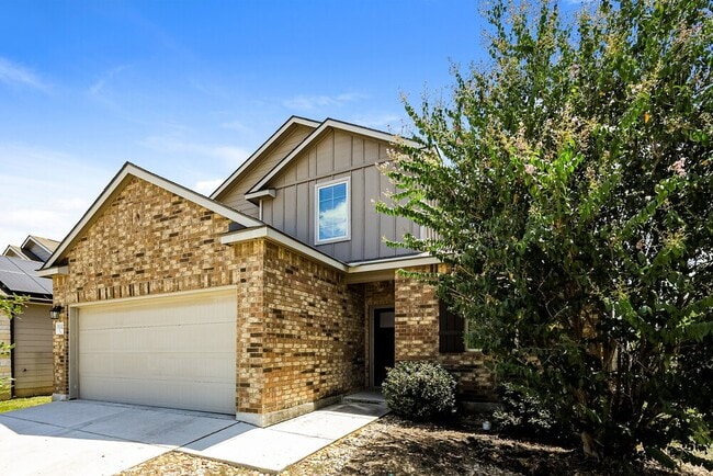 Building Photo - 15815 Spruce River Ct