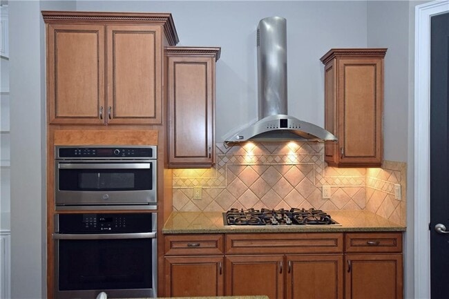 Building Photo - 396 15th St NW