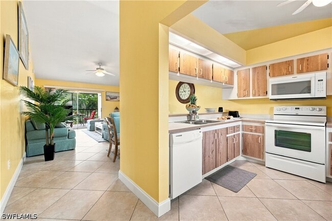 Building Photo - 13090 Cross Creek Ct