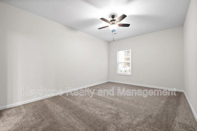 Building Photo - 15 Millswood Dr