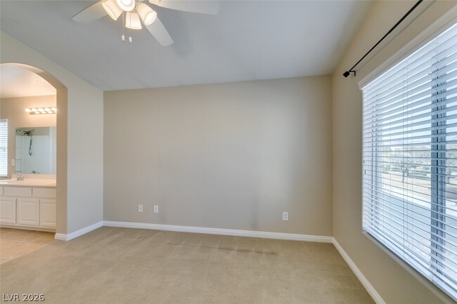 Building Photo - 8817 Tom Noon Ave