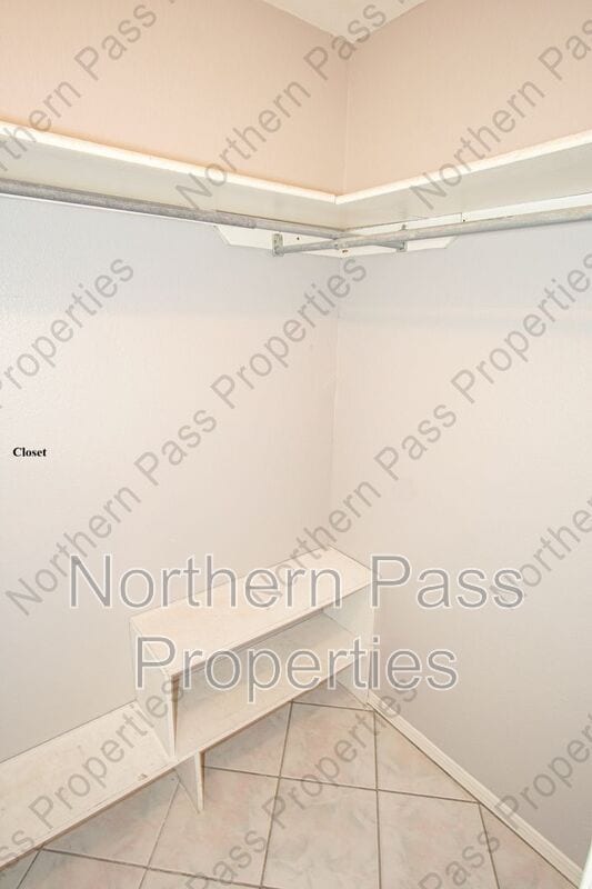 Building Photo - 1832 Dean Jones Dr