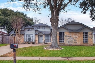 Building Photo - 16834 Applecross Ln