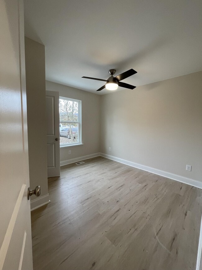 Building Photo - 3716 Central Ave