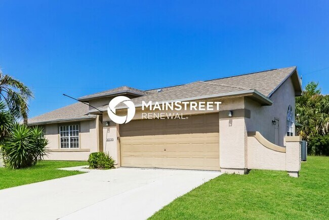 Building Photo - 3 Bedroom Pet-Friendly Home in Port St Luc...