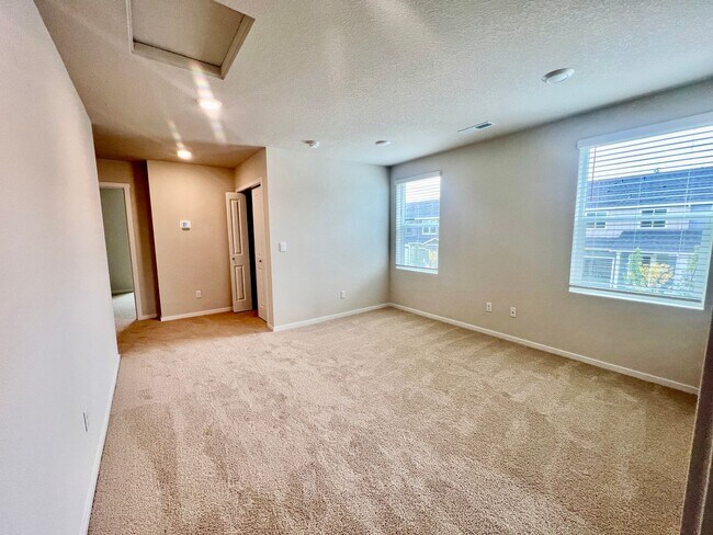 Building Photo - Prairie area- location… Brand new communit...