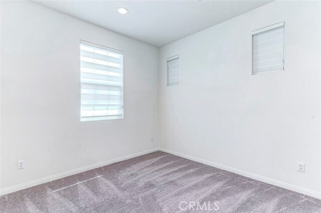 Building Photo - 6996 Cottonwood Ln