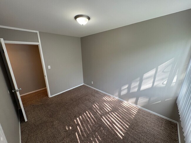 Building Photo - NW 51st