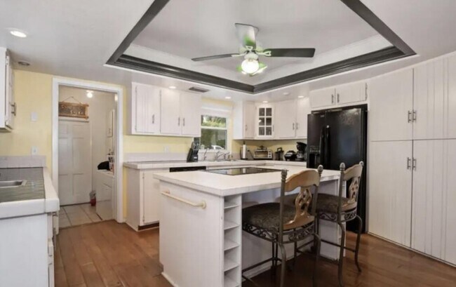 Building Photo - 4295 US-1