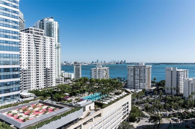 Building Photo - 1451 Brickell Ave