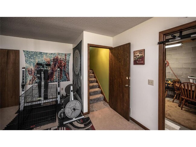 Building Photo - 1142 Cheery Ln NE