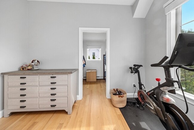 Building Photo - 21 Hersey St