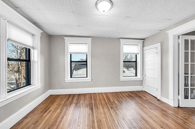 Building Photo - 92 Woodside Terrace