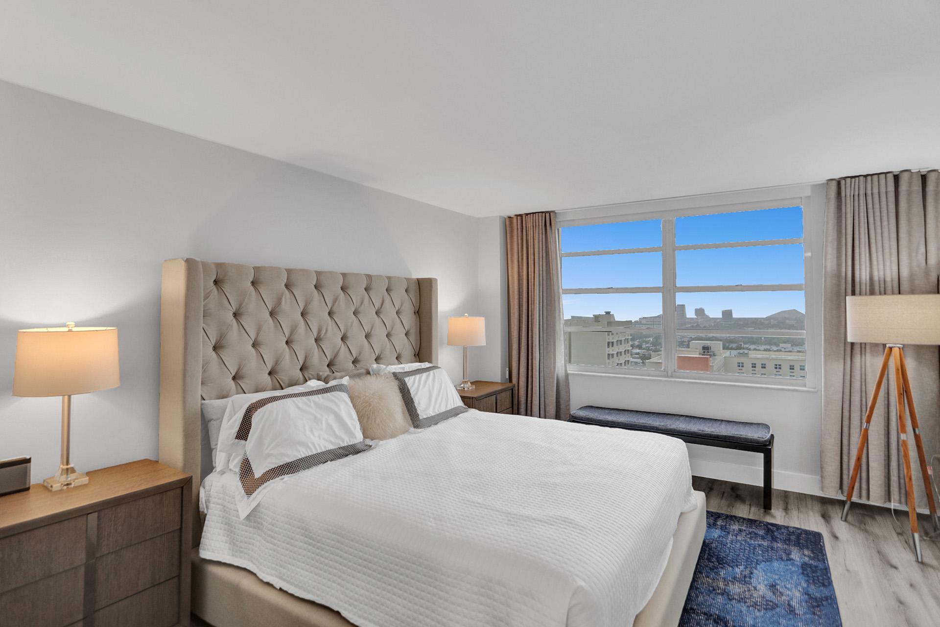 Building Photo - 2780 NE 183rd St