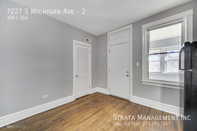 Building Photo - 7227 S Michigan Ave