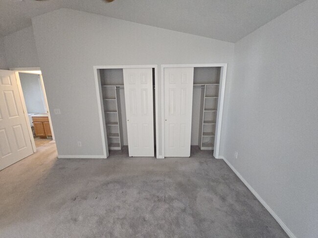 Building Photo - 1361 N 325 E