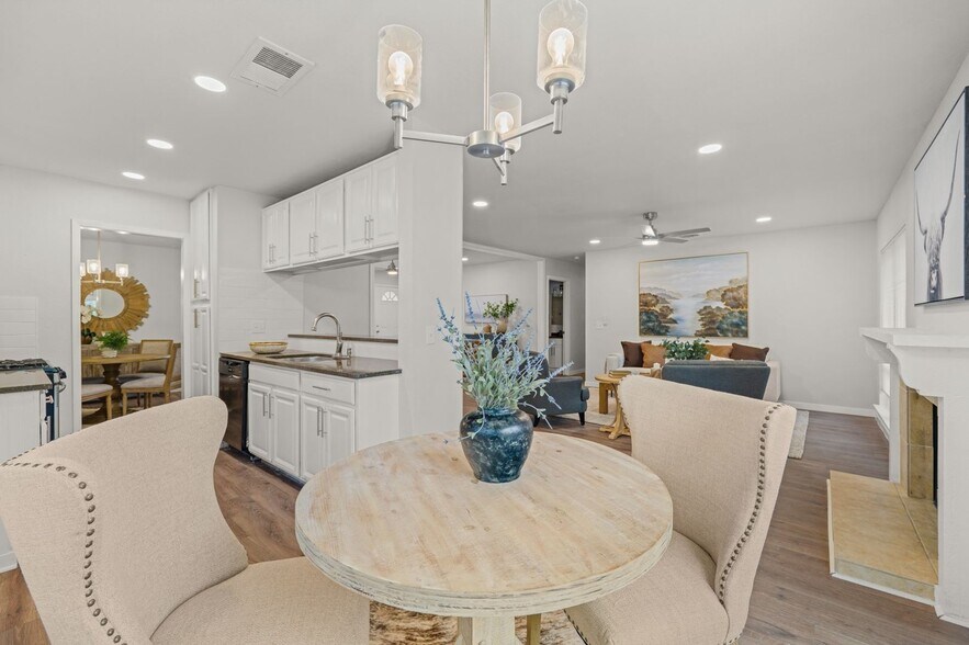 Building Photo - 10223 Flatland Trail