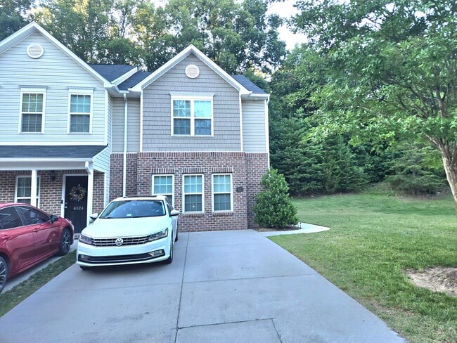 Building Photo - 6522 Ashebrooke Dr