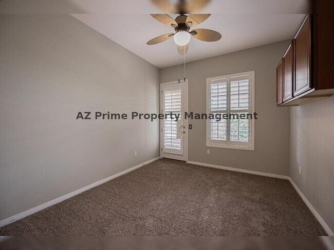 Building Photo - 2989 N 44th St