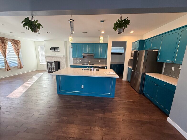 Building Photo - 3528 192nd Pl SE