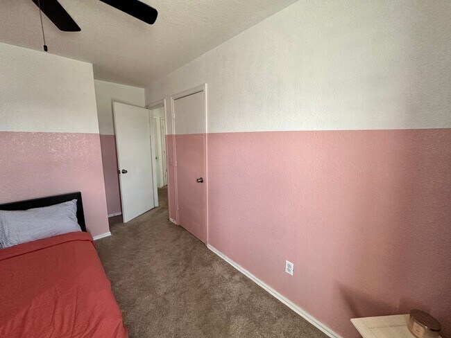 Building Photo - Charming 3 Bed, 2 Bath 2-Story Home in Moore!