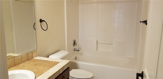 Building Photo - 29 Spanish Bay Dr