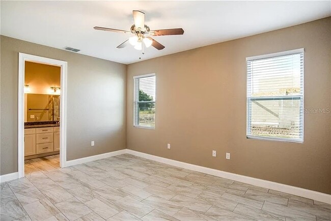 Building Photo - 5438 Lunn Landings Ave