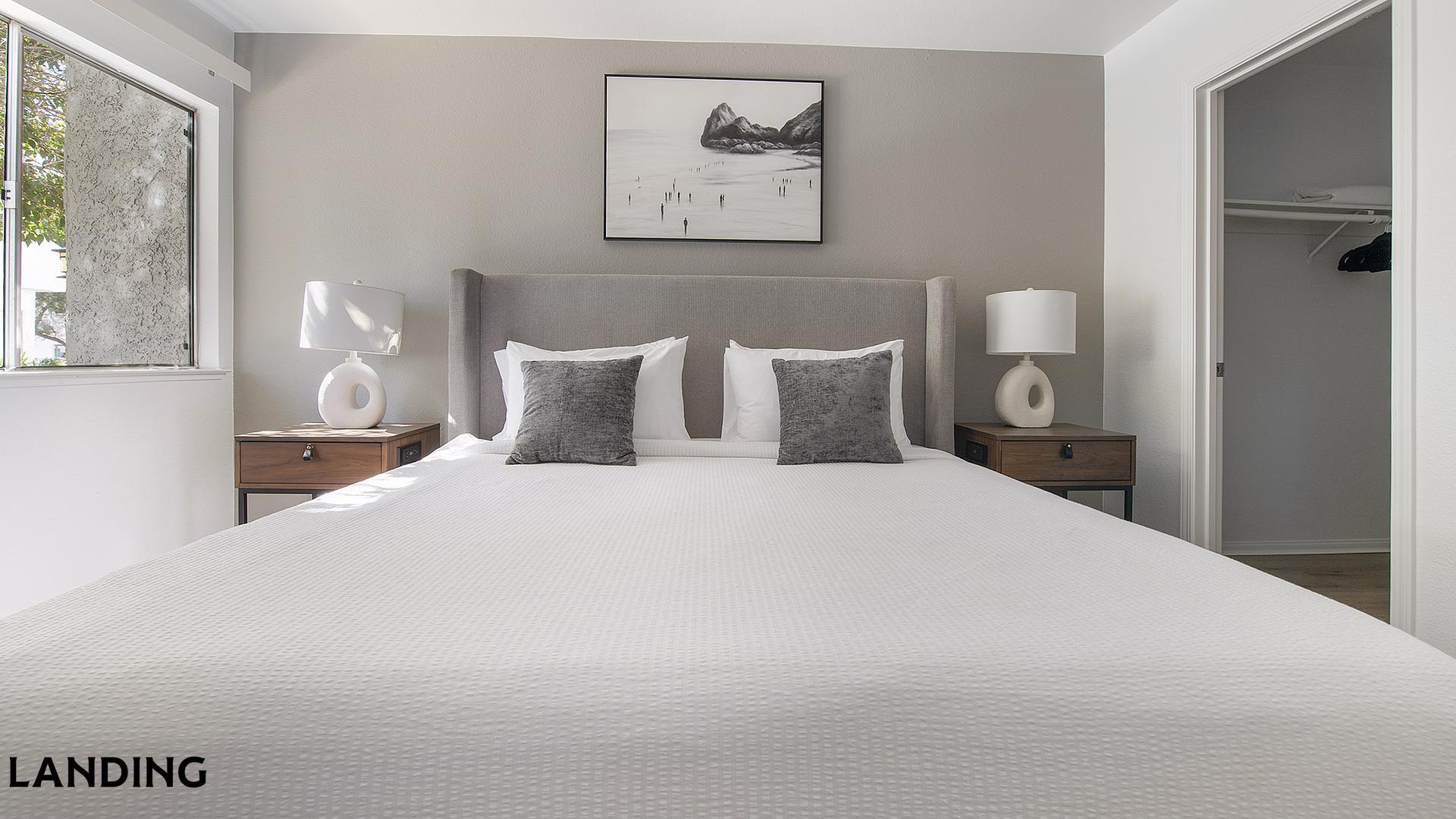 Building Photo - 1455 E Katie Ave