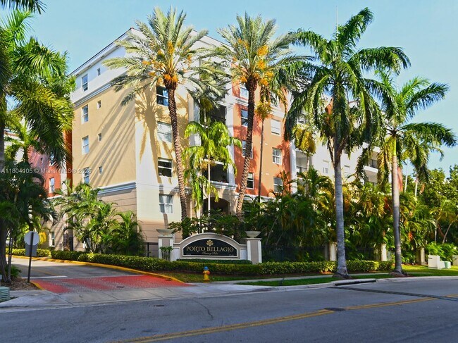Primary Photo - 17125 N Bay Rd