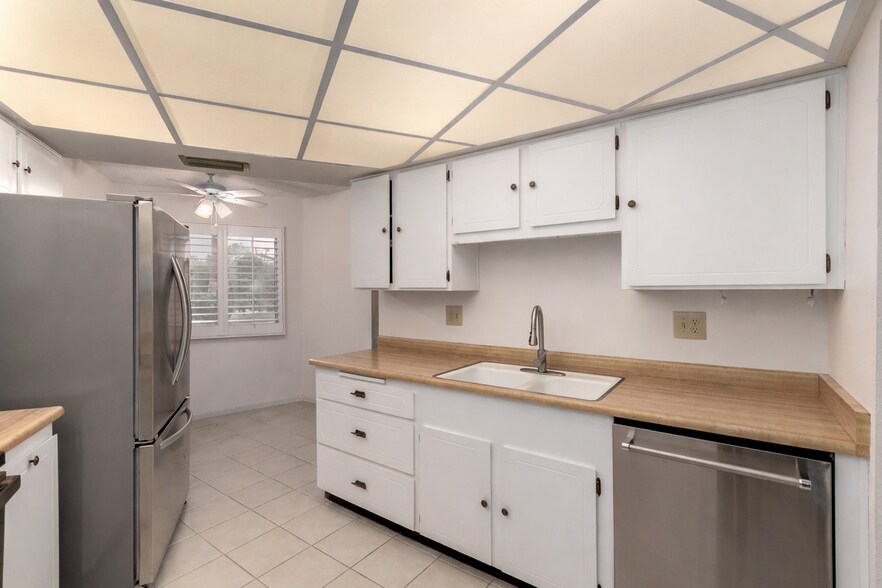 Building Photo - 19667 N Star Ridge Dr