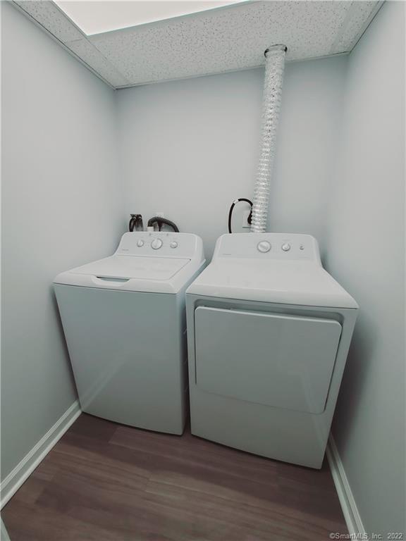 Building Photo - 104 East Ave