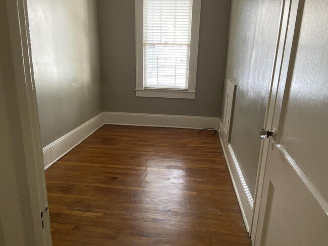 Building Photo - 1200 N Toombs St