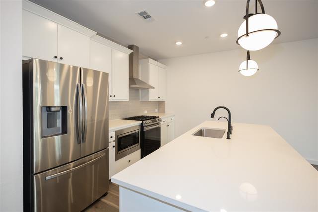Building Photo - 871 Cavitt Ct