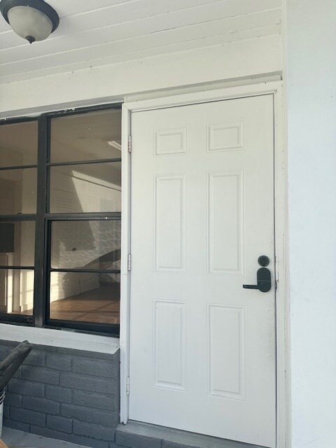 Entrance - 14420 NE 3rd Ct