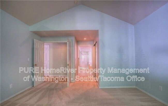 Building Photo - 6109 83rd Ave W