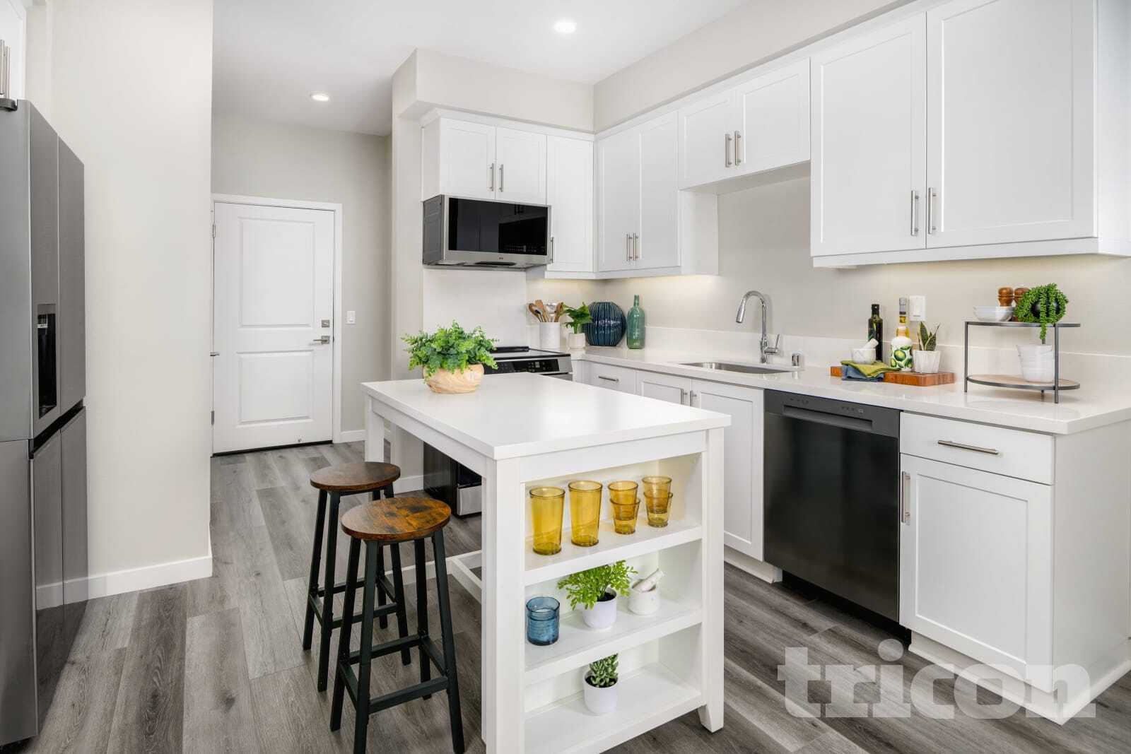 Building Photo - 10581 Amigos Ct