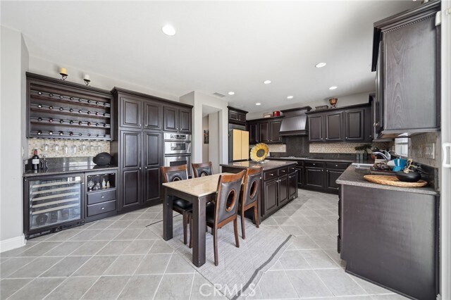 Building Photo - 13903 Highlander Rd