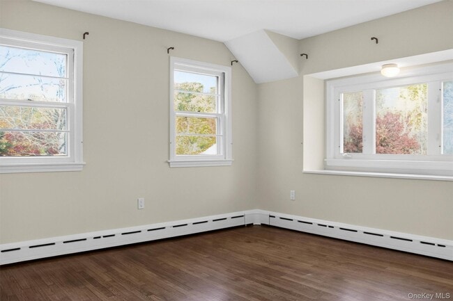 Building Photo - 80 Pines Bridge Rd