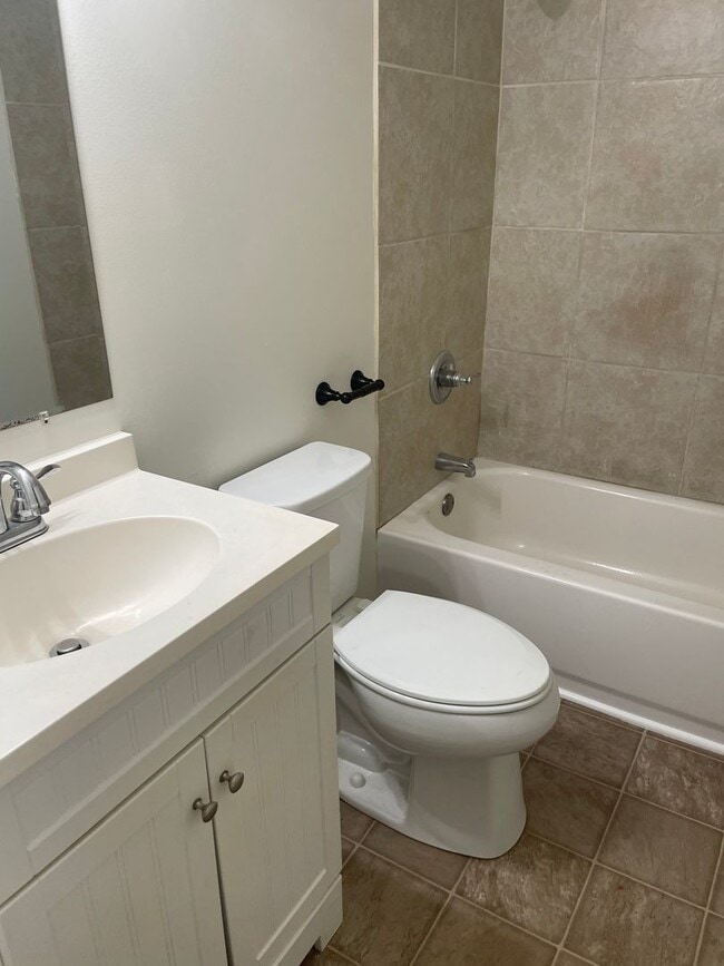 Building Photo - Adorable 3 Bedroom in Winston Salem